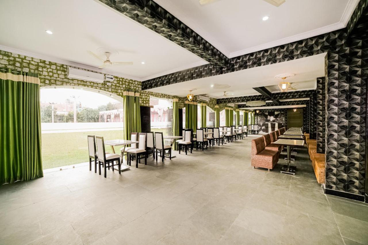 โอโย 41923 เปรม คัญช์ รีสอร์ต Hotel เจฮานซี ภายนอก รูปภาพ