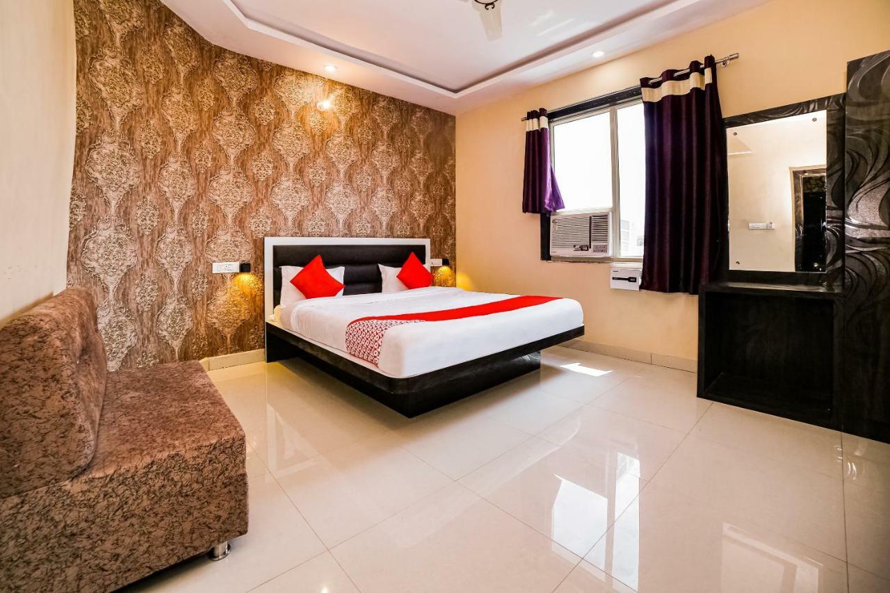 โอโย 41923 เปรม คัญช์ รีสอร์ต Hotel เจฮานซี ภายนอก รูปภาพ